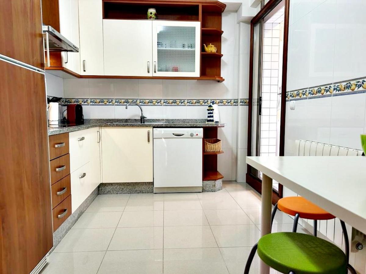 דירות באיונה Holibai, Chulina, Cerca De La Playa, Con Piscina Y Parking מראה חיצוני תמונה