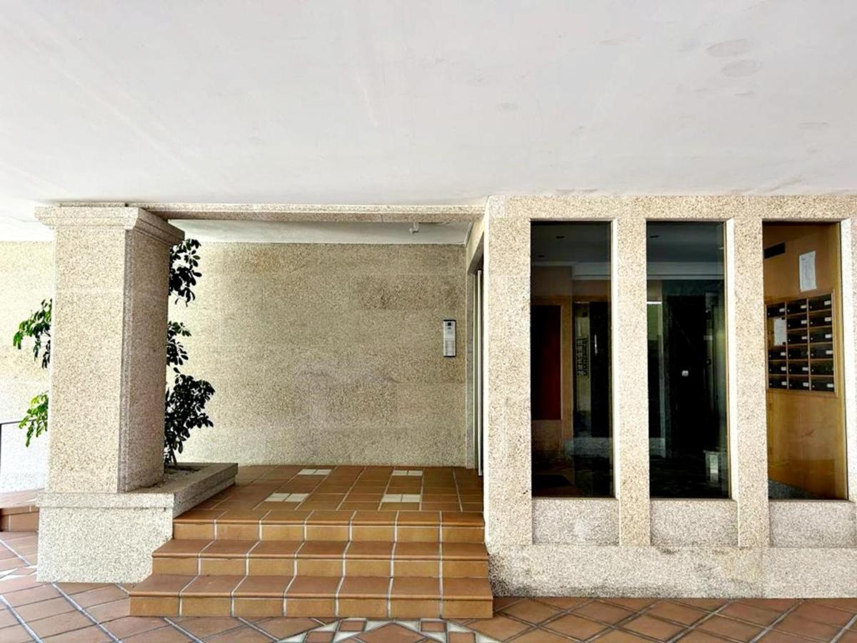 דירות באיונה Holibai, Chulina, Cerca De La Playa, Con Piscina Y Parking מראה חיצוני תמונה